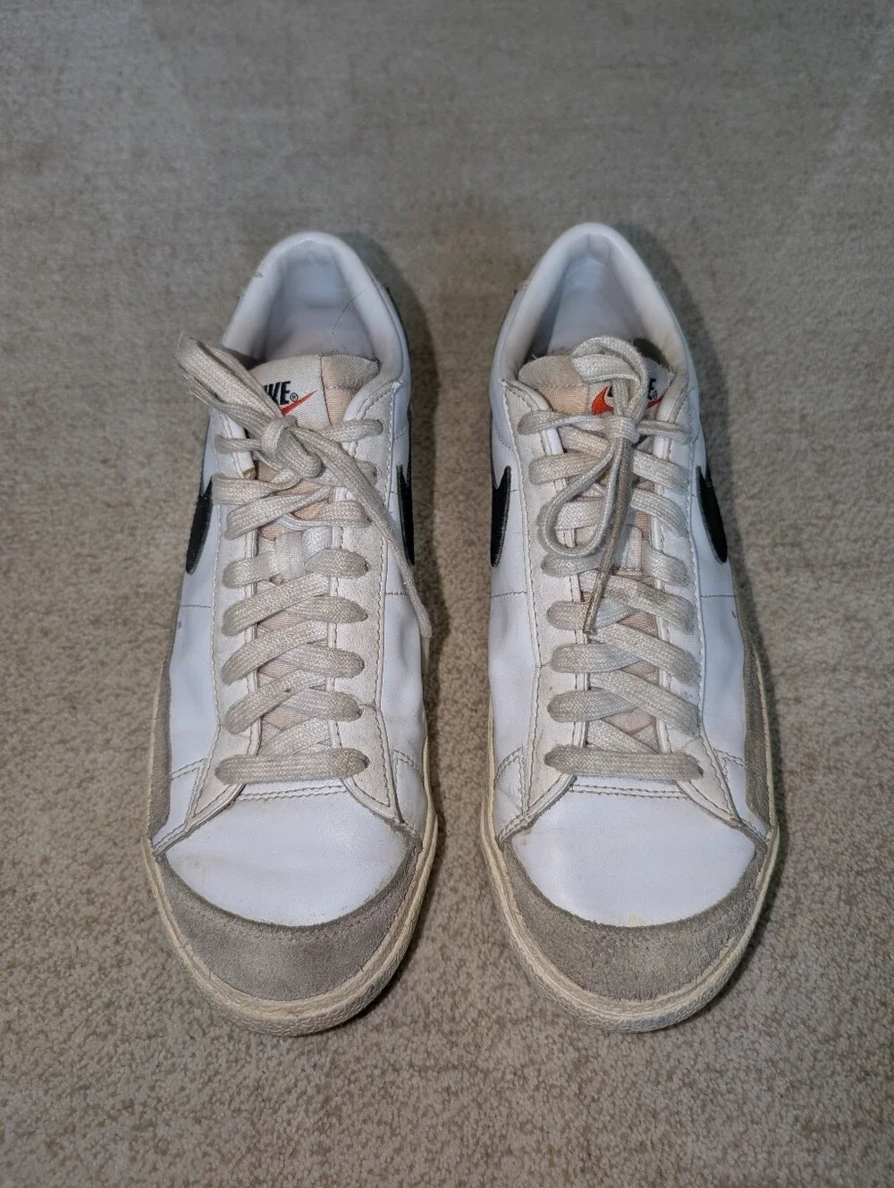 Nike Blazer White Black Low '77 Vintage Sneakers